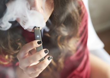 Vape lung has claimed its first victim, and the CDC is investigating