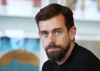 Twitter CEO gets hacked