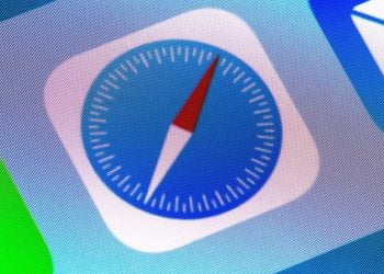 Apple Sending iPhone Browsing Data To a Chinese Company