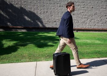 The World First Robot Suitcase Release 2019.