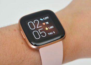 Google Is Reportedly Trying To Buy Fitbit