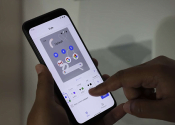 Hackers Could Be Using Apps Your Android Phone’s Camera
