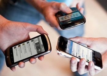 Pakistan Phone Commercial Imports Shoot Up To 110%