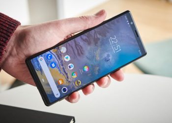 Next Sony Xperia Flagship To Have Punch-Hole Camera