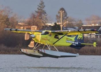 First Commercial Electric Airplane Completes Test Fligth