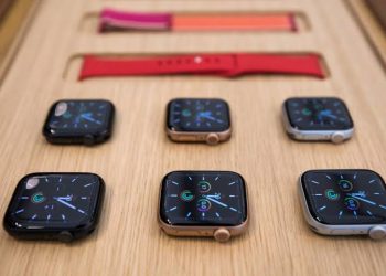 Apple Sued For Allegedly Stealing Apple Watch Health Feature