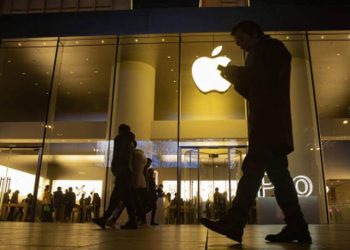 Apple Is Closing Its Stores, Offices In China Temporarily