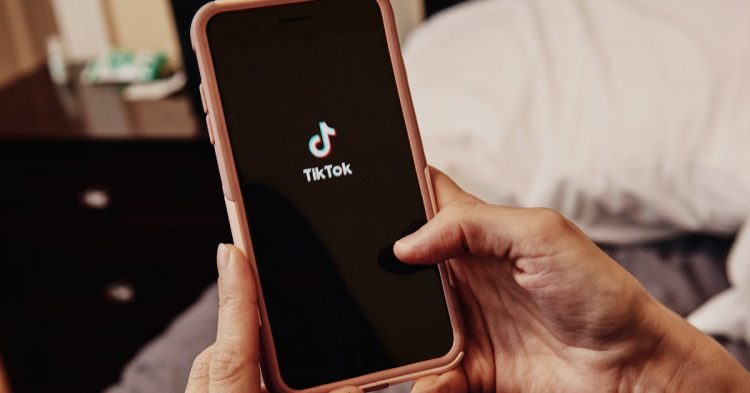 TikTok Broke Privacy Promises, Children’s Groups Say