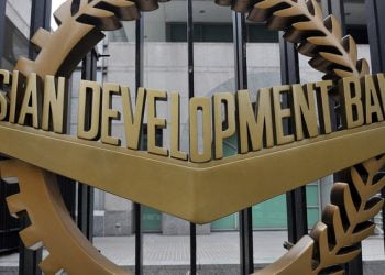 ADB Approves $500 Mln For Pakistan’s COVID-19 Health, Economic Response