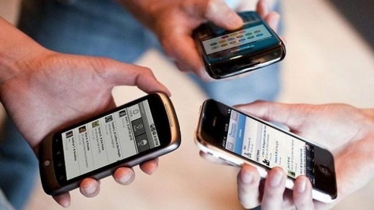 Pakistan lags Behind Other South Asian Countries In Mobile Internet Penetration