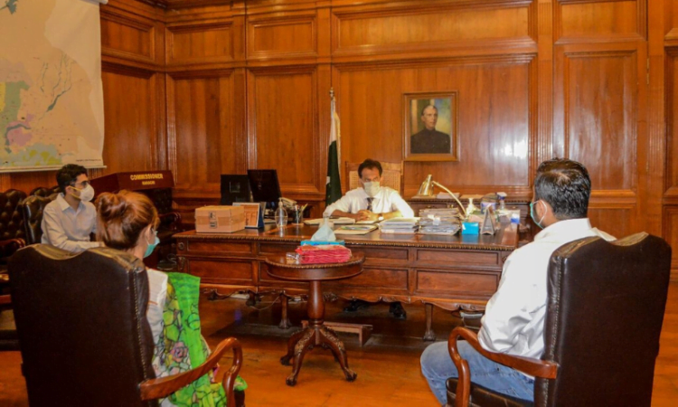 Here’s How Foodpanda and Commissioner Karachi Have Joined Hands To Promote Safety against Coronavirus