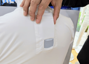 Sony keeps You Cool On The Move With a Wearable Air Conditioner