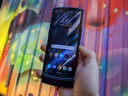 Here’s your first look at the Motorola RAZR 2