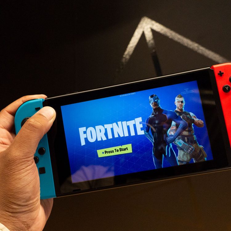The CEO of Epic Games Denounces Apple, the “ Monopoly ” of the Google App Store