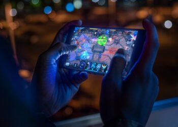 Facebook's cloud gaming