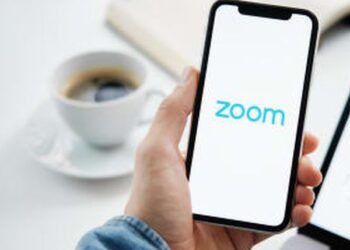 Zoom starts rolling out end-to-end encryption feature