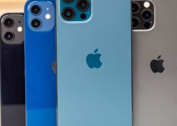 Apple breaks sales record with $100 billion quarter