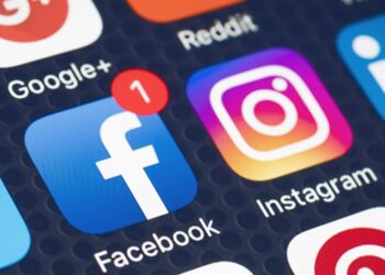 Facebook Bans News in Australia as fight with government escalates