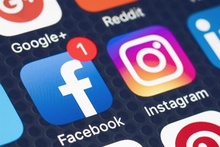 Facebook Bans News in Australia as fight with government escalates