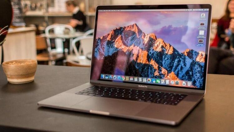 Apple will replace these MacBook Pro batteries for free if they don’t charge past one percent