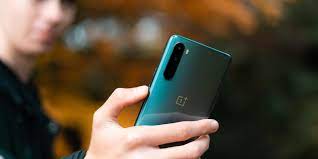 Alleged OnePlus 9 RT with SD888, 12GB RAM spotted at Geekbench
