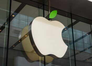 In 10 years Apple plans to replace the iPhone with augmented reality