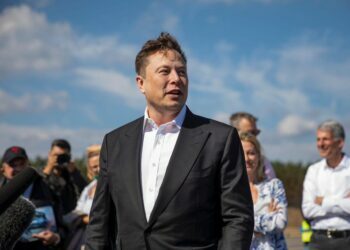 Elon Musk claims Tesla wants to invest more than $10 billion in its Gigafactory in Texas