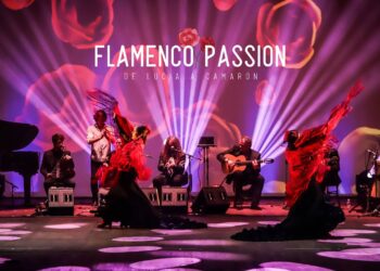 At the Spain Pavilion dancer Manuel Lián and singer David Carpio perform an unique flamenco act