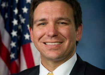 Governor Ron DeSantis of Florida has proposed allowing businesses to pay state fees using cryptocurrency
