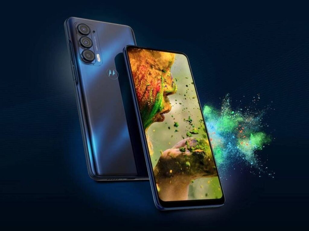 Soon Motorola is going to launch a phone with an under display camera