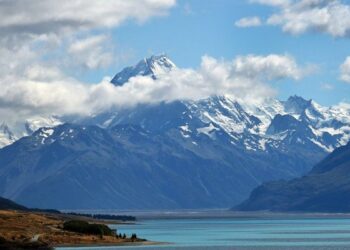 After 375 years, scientists uncover the eighth continent, Zealandia