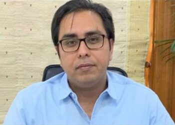 Shahbaz Gill tells PTA: Take action against bad internet service providers