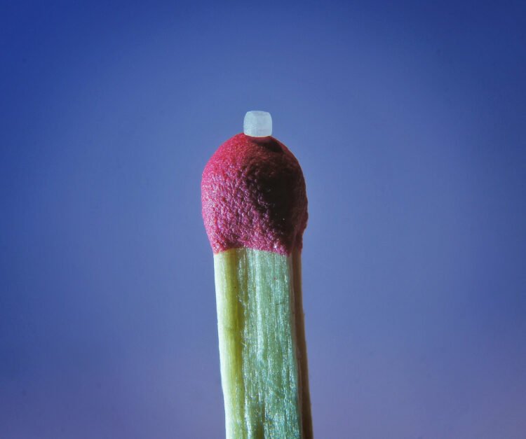 Fully functional as small as grain of salt in size camera developed by Researchers
