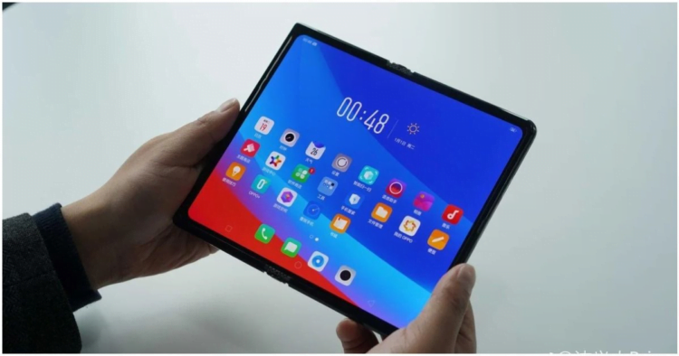 Possible Oppo Foldable Phone Listed on Geekbench with Snapdragon 888 SoC, Camera Details Also Leaked