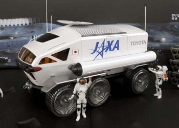 Toyota is developing a Moon land cruiser
