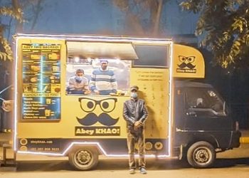 Abey Khao — Pakistan’s first deaf-staffed food truck