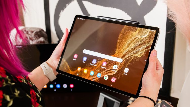 Due to high demand, Samsung has paused pre-orders for Galaxy Tab S8