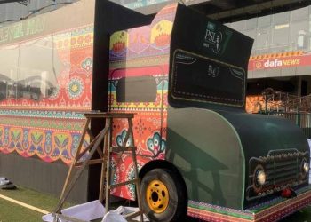 In Lahore, PSL will get a unique truck art commentary box