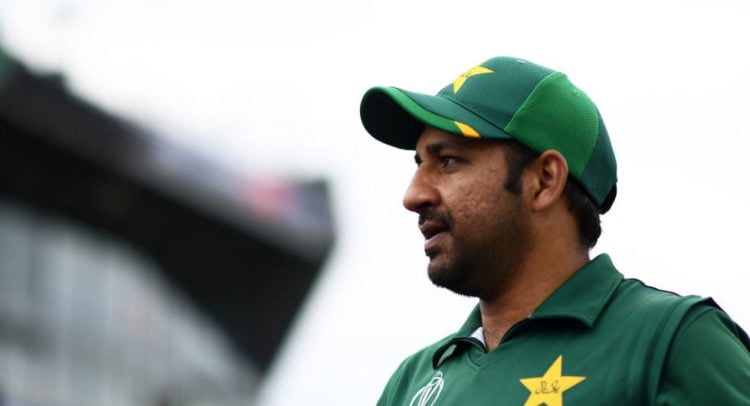 In Girls College controversy, Administrator Karachi defends Sarfaraz Ahmed