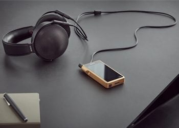 Sony is reintroducing a premium Walkman with Wi-Fi and 40 hours of playtime