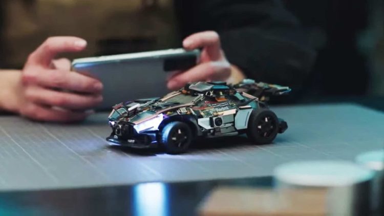 Watch Redmi K50 Gaming Edition transforms into a car