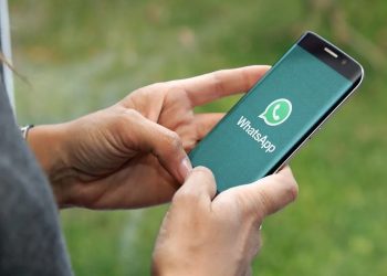 WhatsApp profiles will soon have cover photos