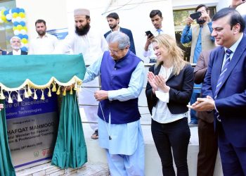 At NAVTTC, Shafqat Mahmood inaugurates CoE in Modern Technologies