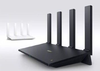 Huawei unveils the world's smallest fast charger and ultra-fast router