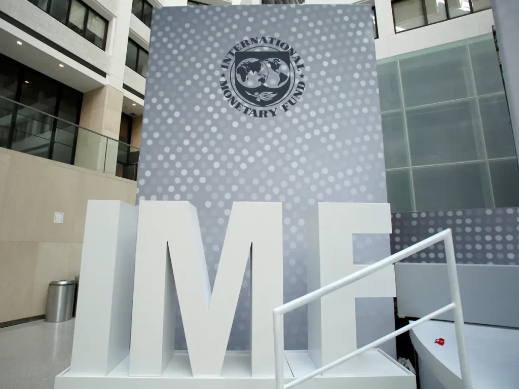 Achievement in Pak-IMF bailout discussions, loan amount would be $8bn