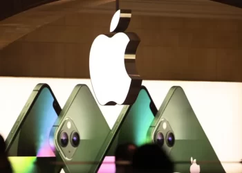 Apple claims its strongest March quarter ever, with new iPhone and Mac sales records