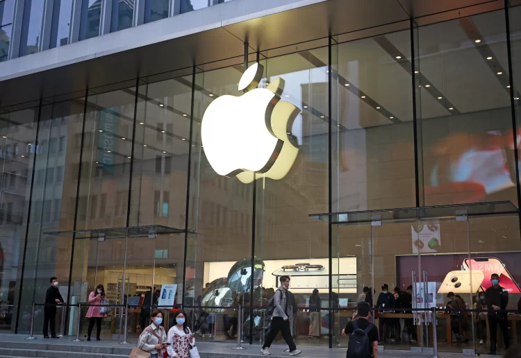 Apple store in Atlanta, the first store to petition for a union election