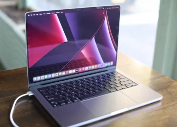 Apple's newest MacBook Pro is just $1 more than its lowest pricing to date