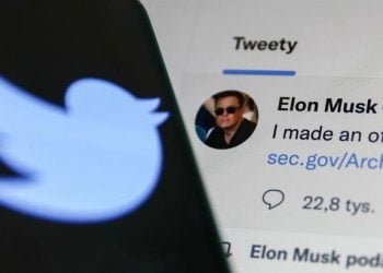 As a rival to Musk arises, Twitter embraces the term "poison pill”