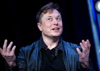 Elon Musk unveils paid tweets and salary cuts plans